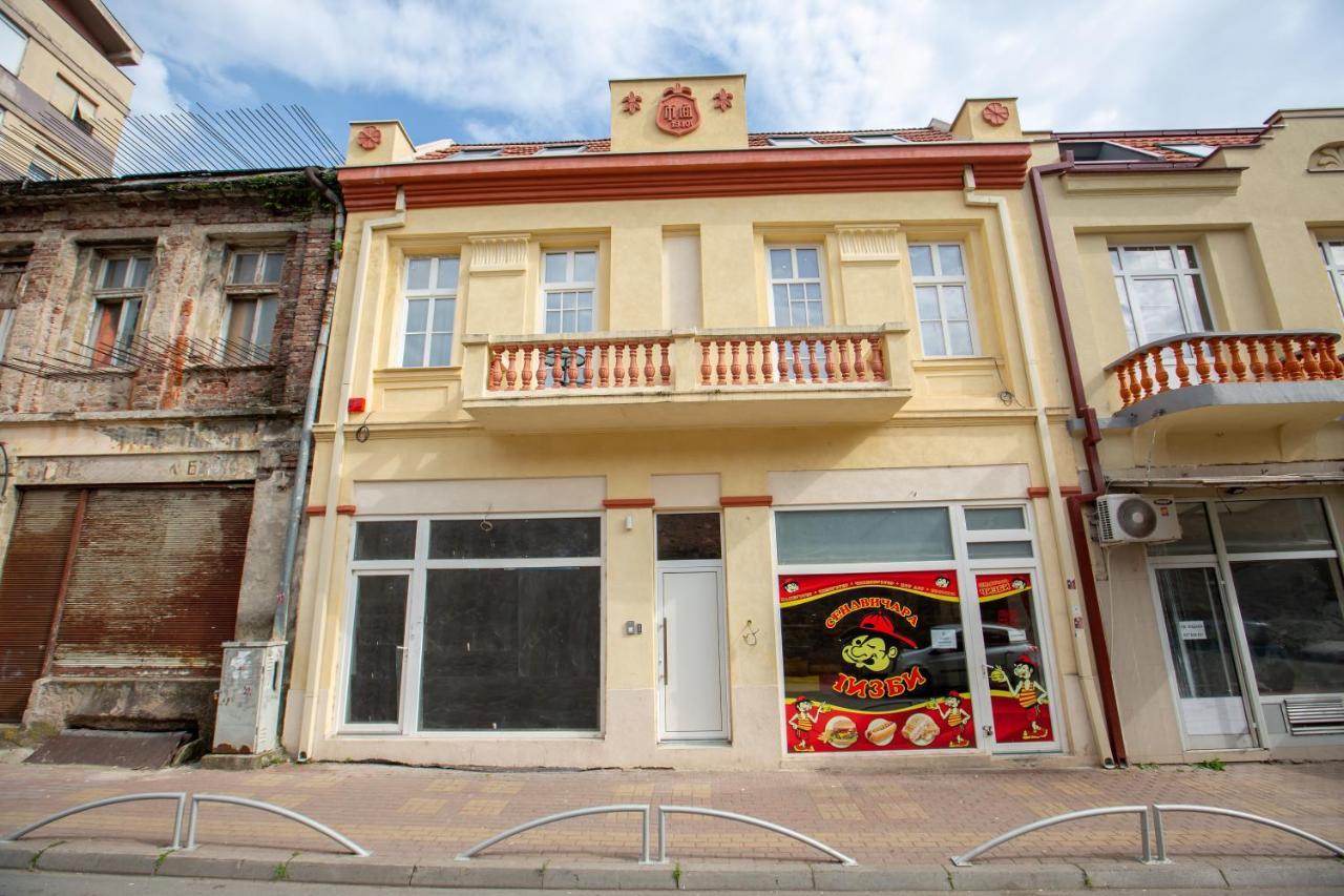 Charming Apartment In Shtip'S Downtown Štip المظهر الخارجي الصورة